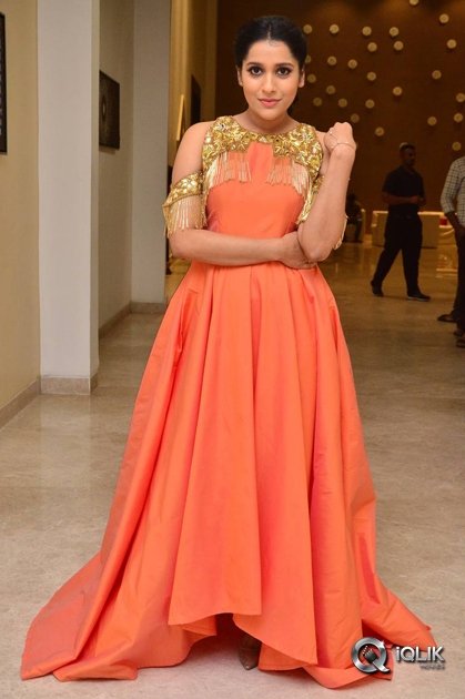 Rashmi-Gautam-At-Next-Nuvve-Movie-Audio-Launch